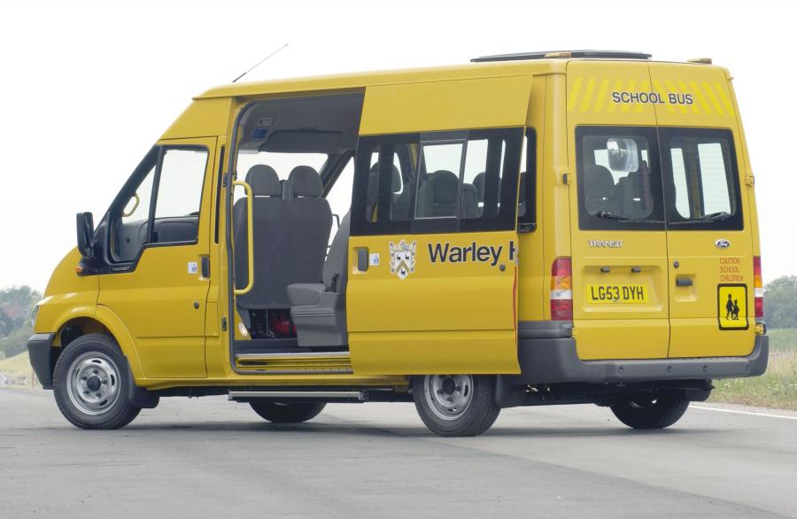  Ford Transit 2000 года  (фото 32 из 109)